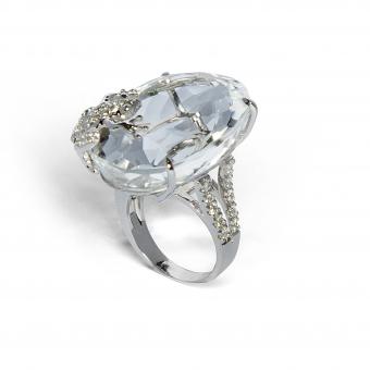 White Gold Ring With Diamonds And Rhinestone